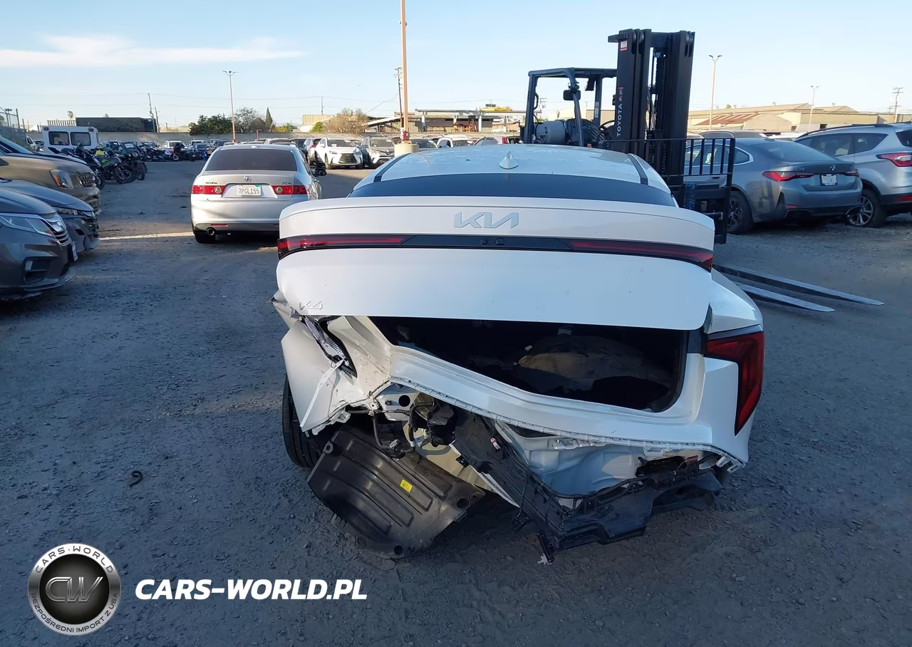 2025 Kia K4 Lxs VIN:3KPFT4DE3SE241821 - 16