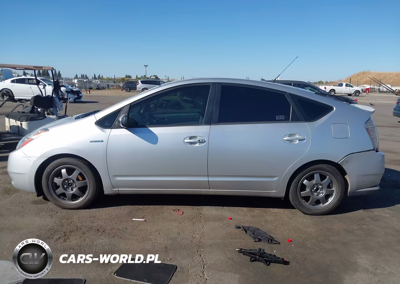 2009 Toyota Prius Touring VIN:JTDKB20U493474160 - 14
