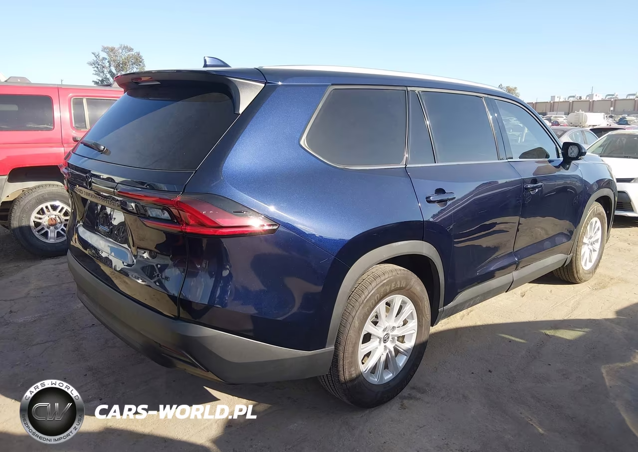 2025 Toyota Grand Highlander Xle VIN:5TDAAAA53SS028540 - 4