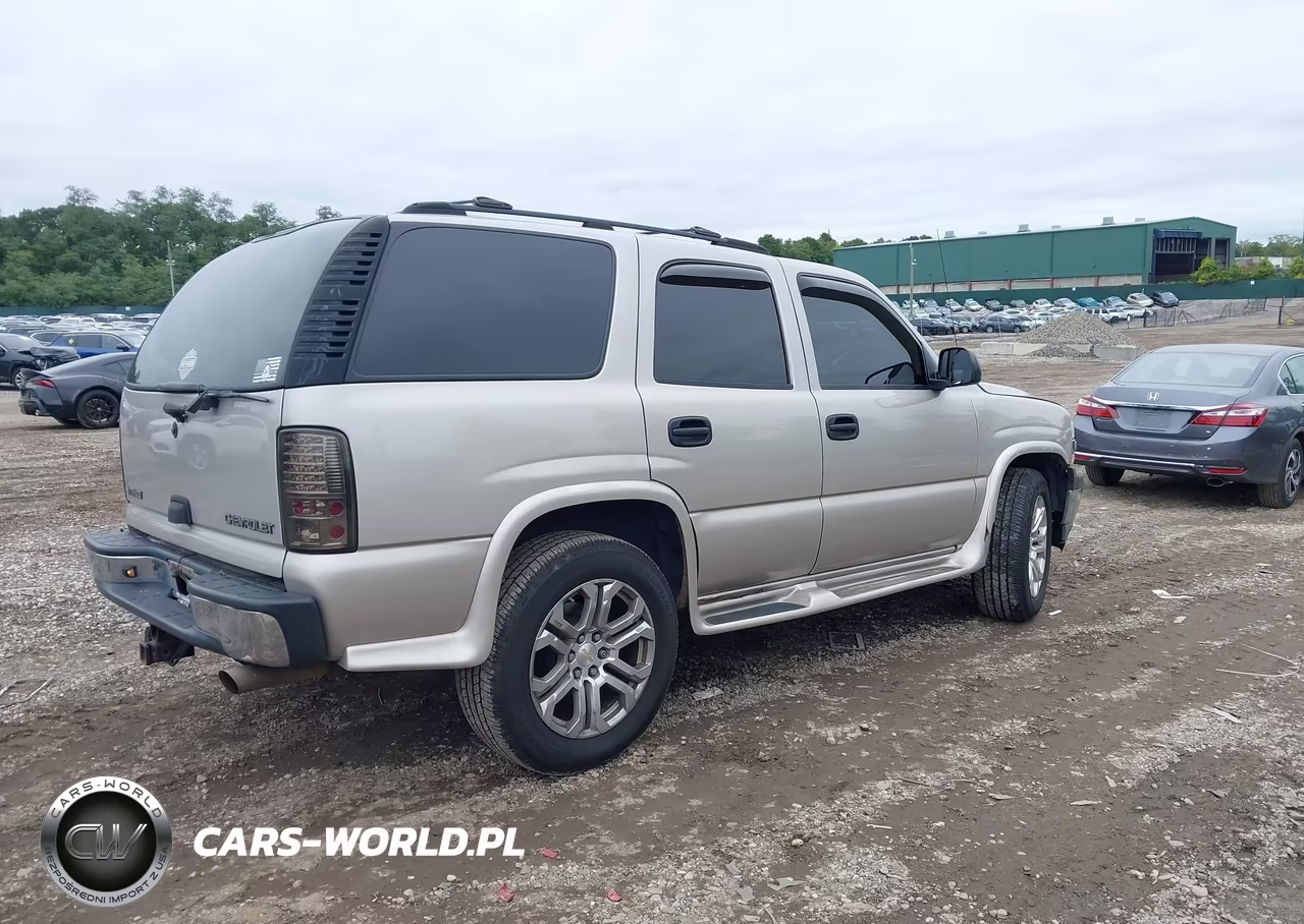 2004 Chevrolet Tahoe Ls VIN:1GNEK13V24J189366 - 4