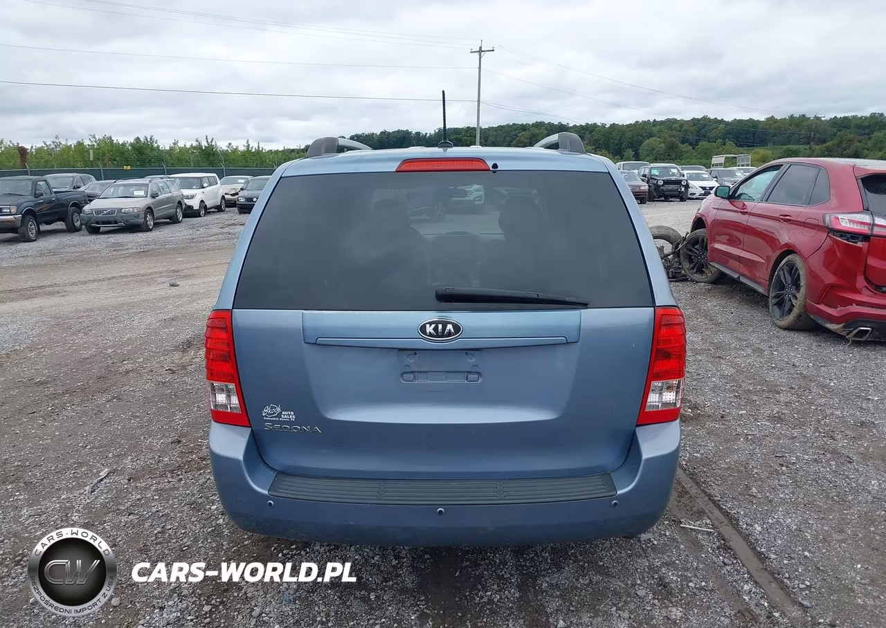 2011 Kia Sedona Lx VIN:KNDMG4C71B6366885 - 16