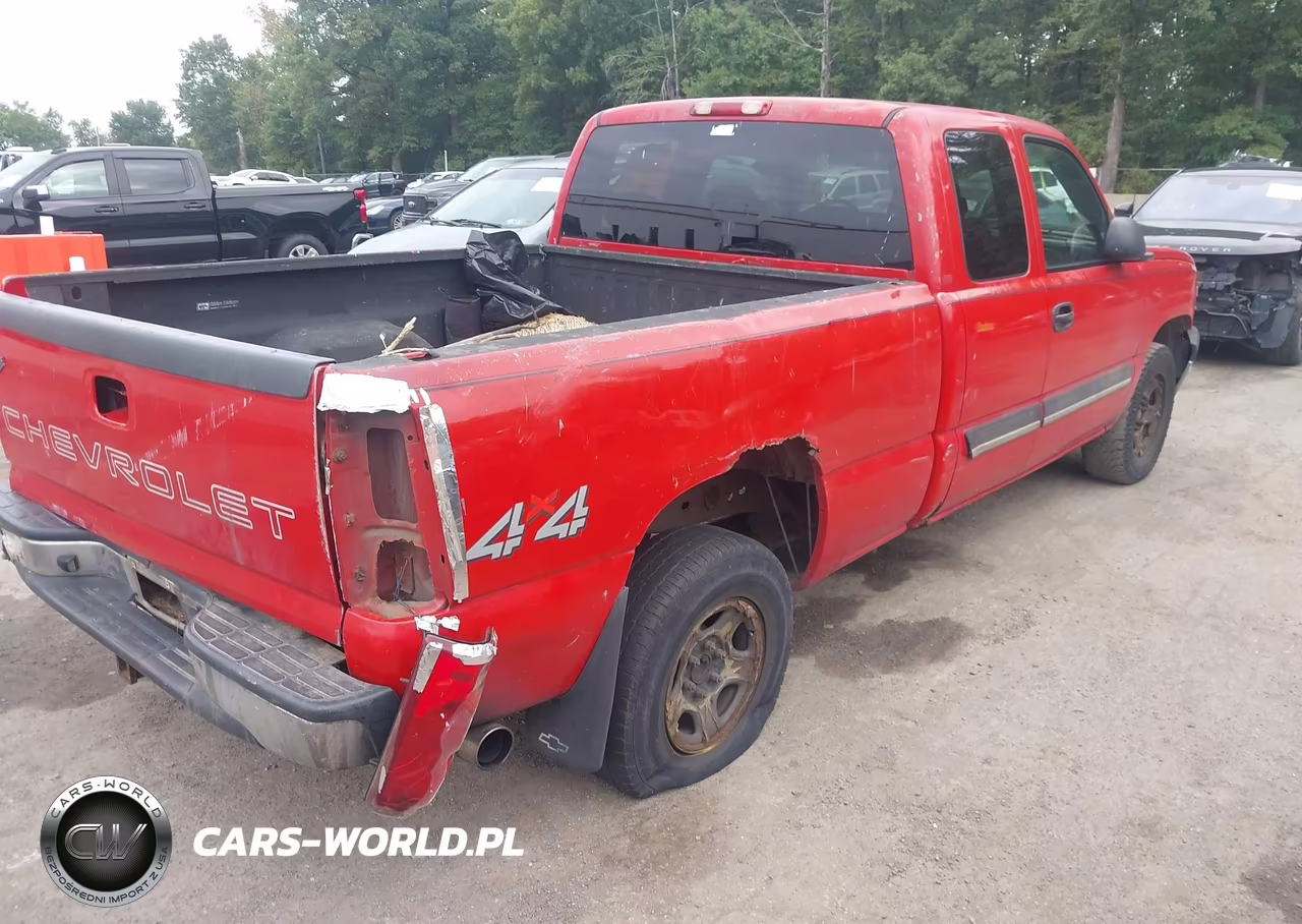 2003 Chevrolet Silverado 1500 VIN:2GCEK19T731314725 - 4