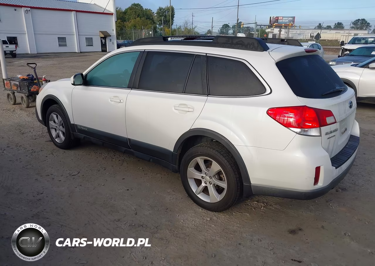 2013 Subaru Outback 2.5I Premium VIN:4S4BRBCC4D3263995 - 3