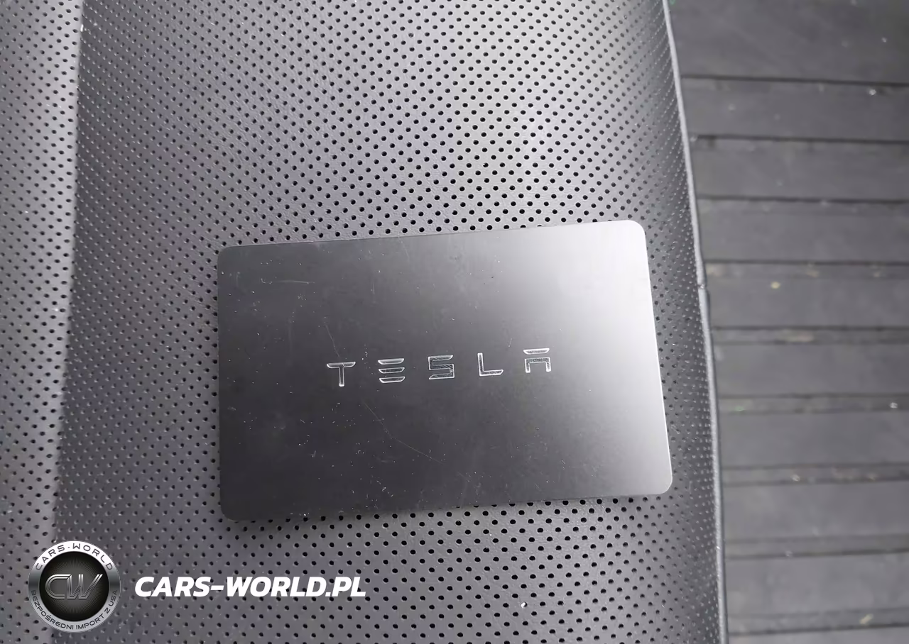 2024 Tesla Model 3 Long Range Dual Motor All-Wheel Drive VIN:5YJ3E1EB4RF824242 - 10