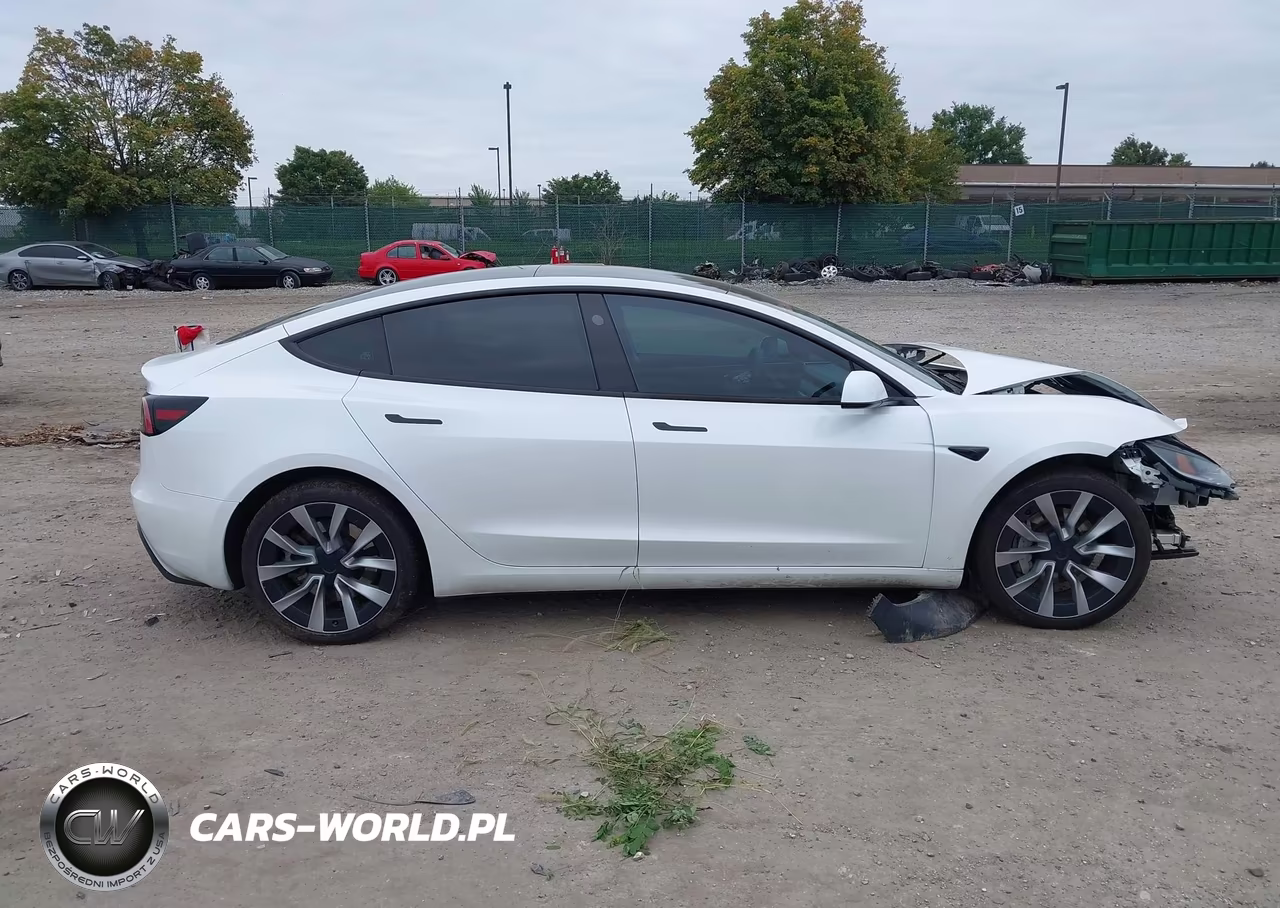 2024 Tesla Model 3 Long Range Dual Motor All-Wheel Drive VIN:5YJ3E1EB4RF824242 - 12