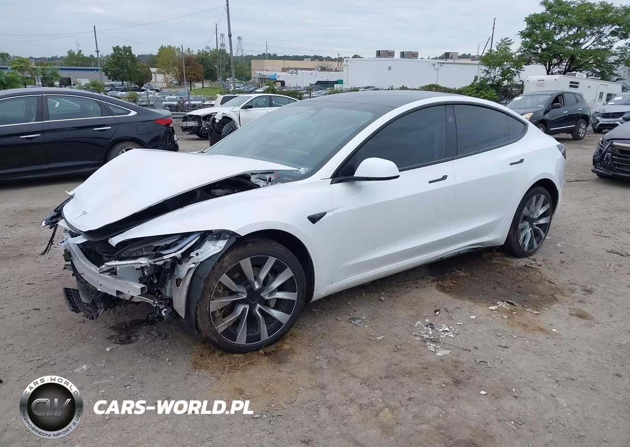 2024 Tesla Model 3 Long Range Dual Motor All-Wheel Drive VIN:5YJ3E1EB4RF824242 - 2