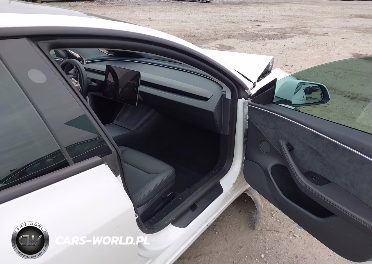 2024 Tesla Model 3 Long Range Dual Motor All-Wheel Drive VIN:5YJ3E1EB4RF824242 - 5