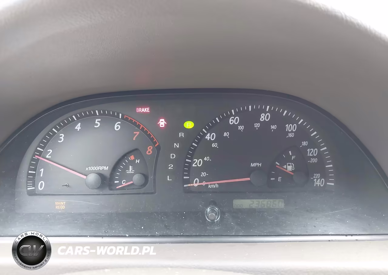2004 Toyota Camry Le VIN:4T1BE32K04U339782 - 7