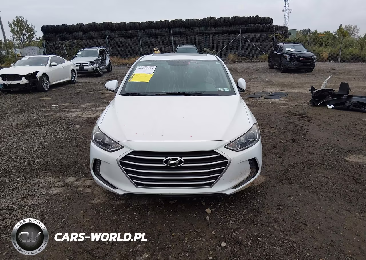 2018 Hyundai Elantra Value Edition VIN:5NPD84LFXJH357837 - 12