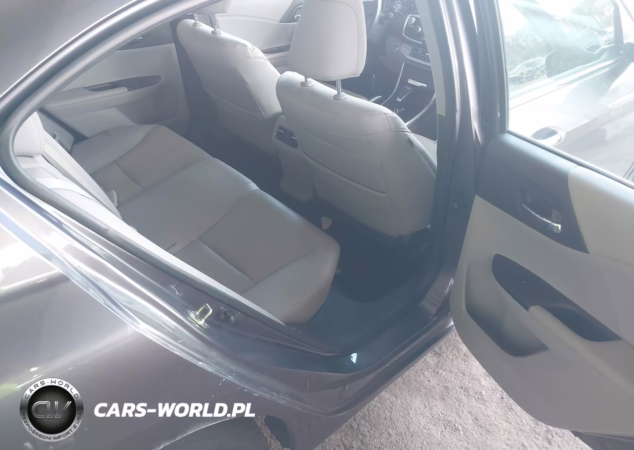 2015 Honda Accord Ex-L VIN:1HGCR2F81FA016840 - 8