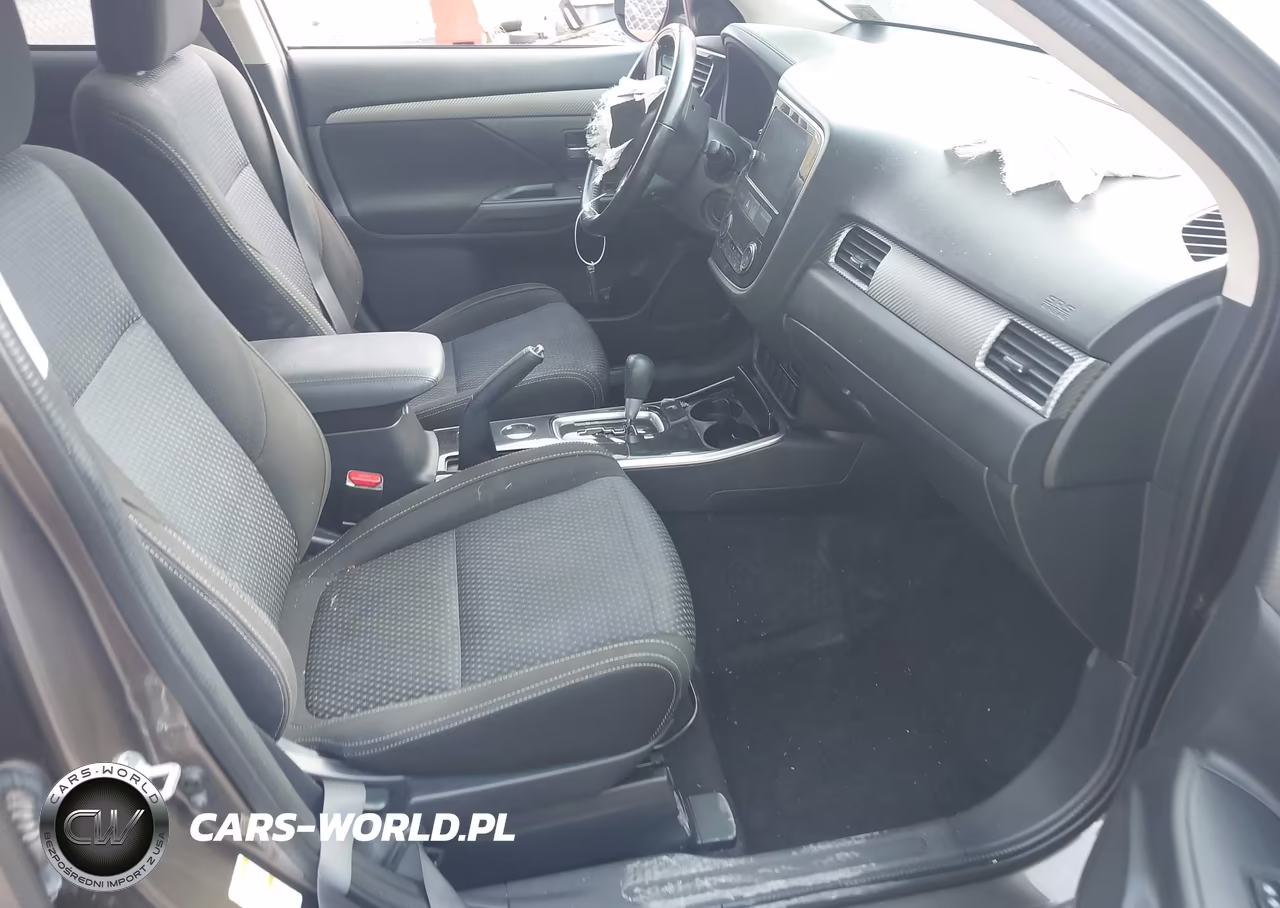 2017 Mitsubishi Outlander VIN:JA4AD3A3XHZ049632 - 5