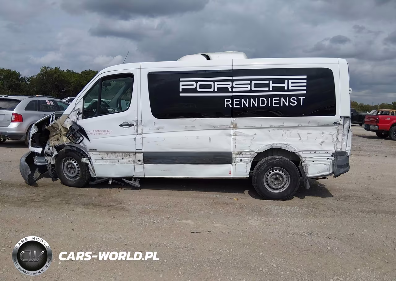 2013 Mercedes-Benz Sprinter 2500 Normal Roof VIN:WDZPE7CC8D5788811 - 13