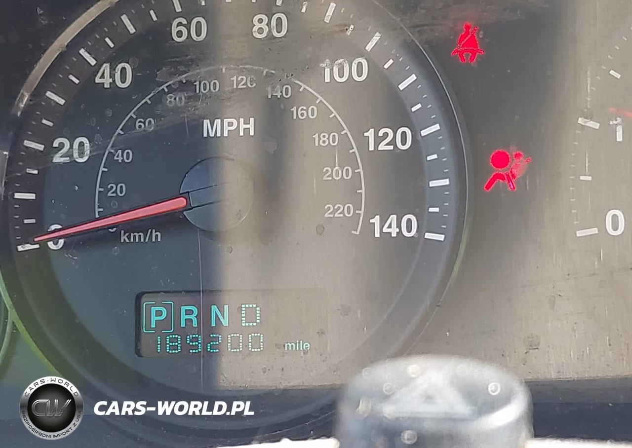 2005 Jeep Grand Cherokee Laredo VIN:1J8GR48K55C661426 - 16