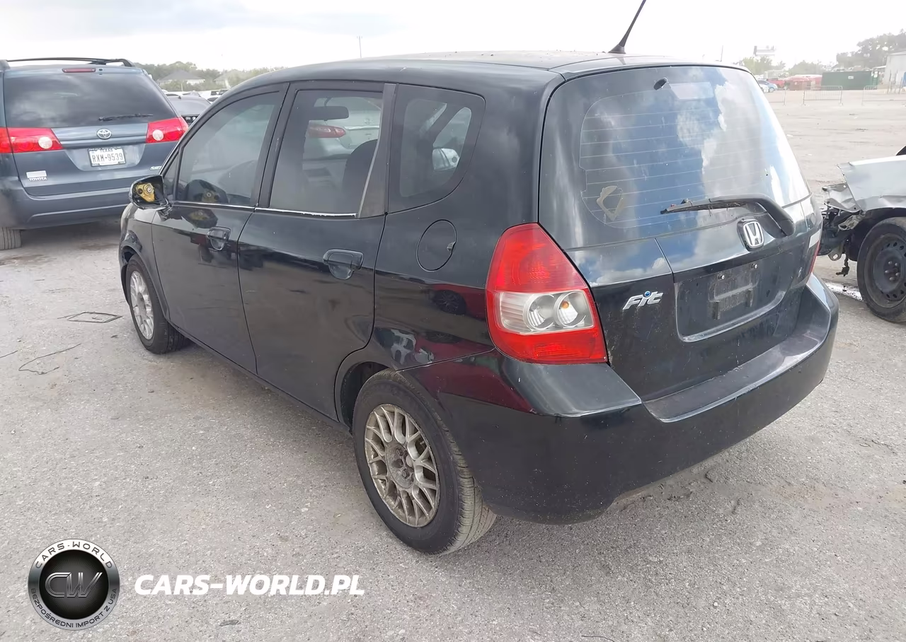 2008 Honda Fit VIN:JHMGD38408S037480 - 3