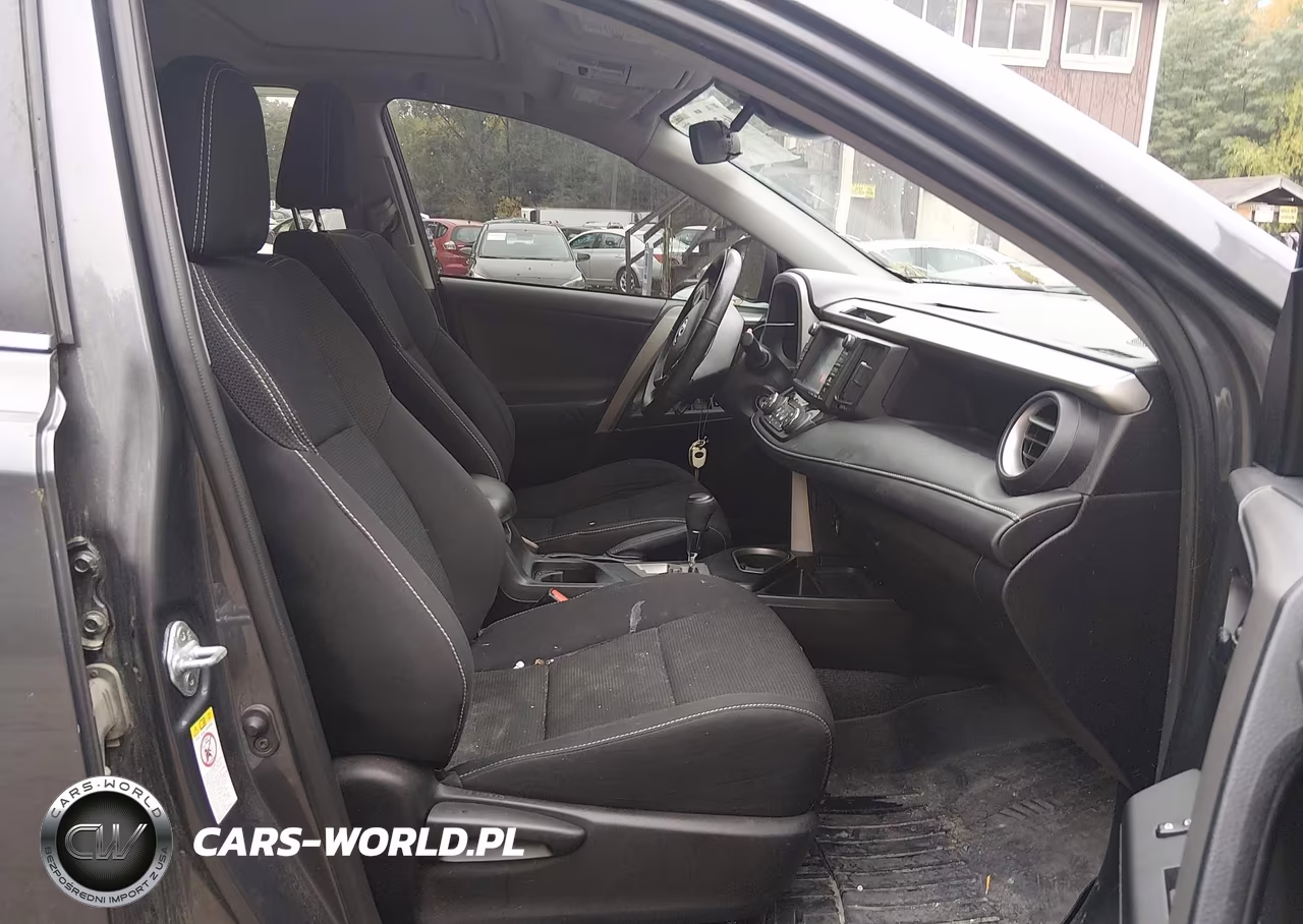 2017 Toyota Rav4 Xle VIN:2T3RFREV7HW572897 - 5