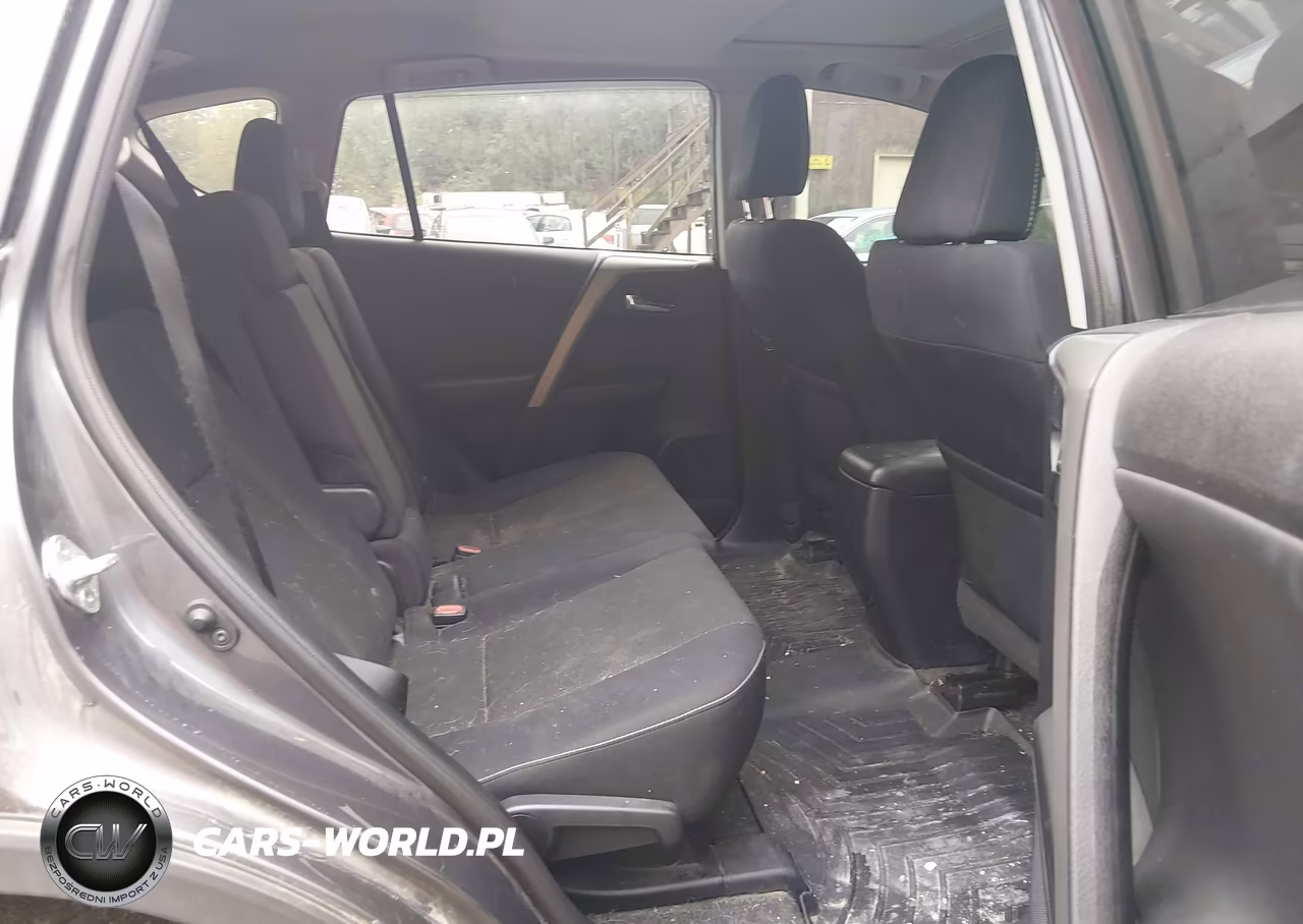 2017 Toyota Rav4 Xle VIN:2T3RFREV7HW572897 - 8