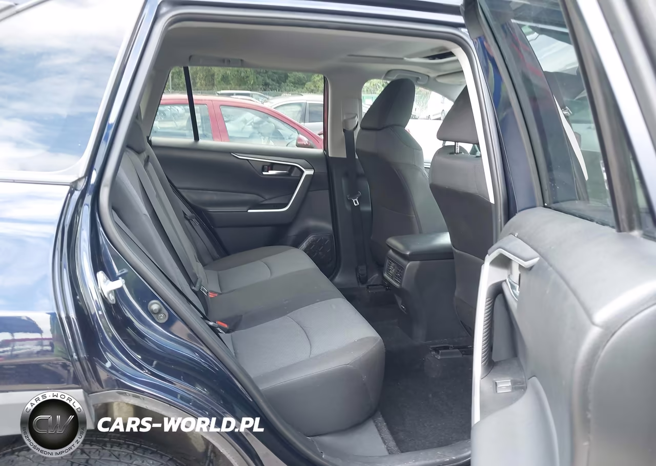 2024 Toyota Rav4 Xle VIN:2T3P1RFV5RW462761 - 8