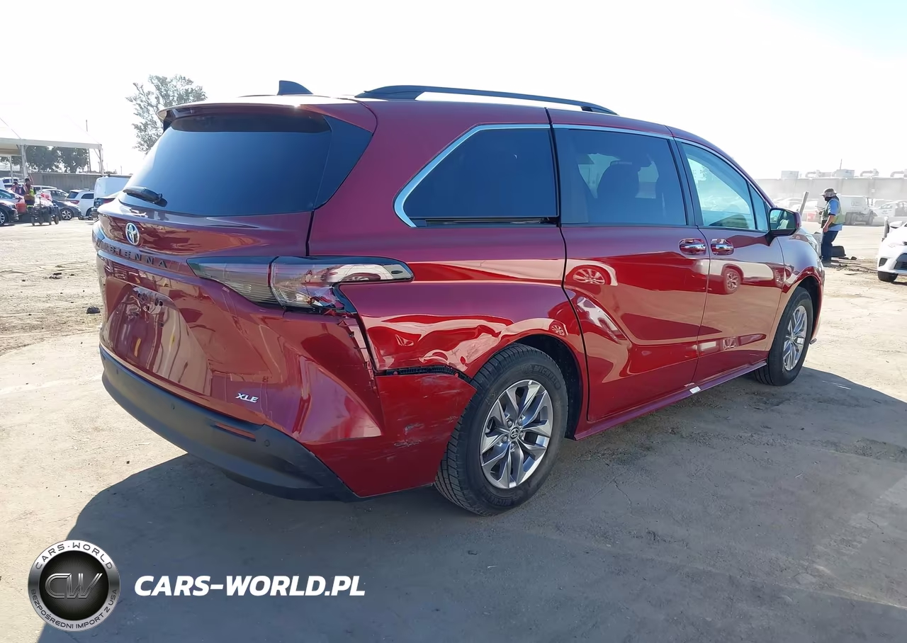 2026 Toyota Sienna Xle 8-Passenger VIN:5TDYRKEC2TS308960 - 4