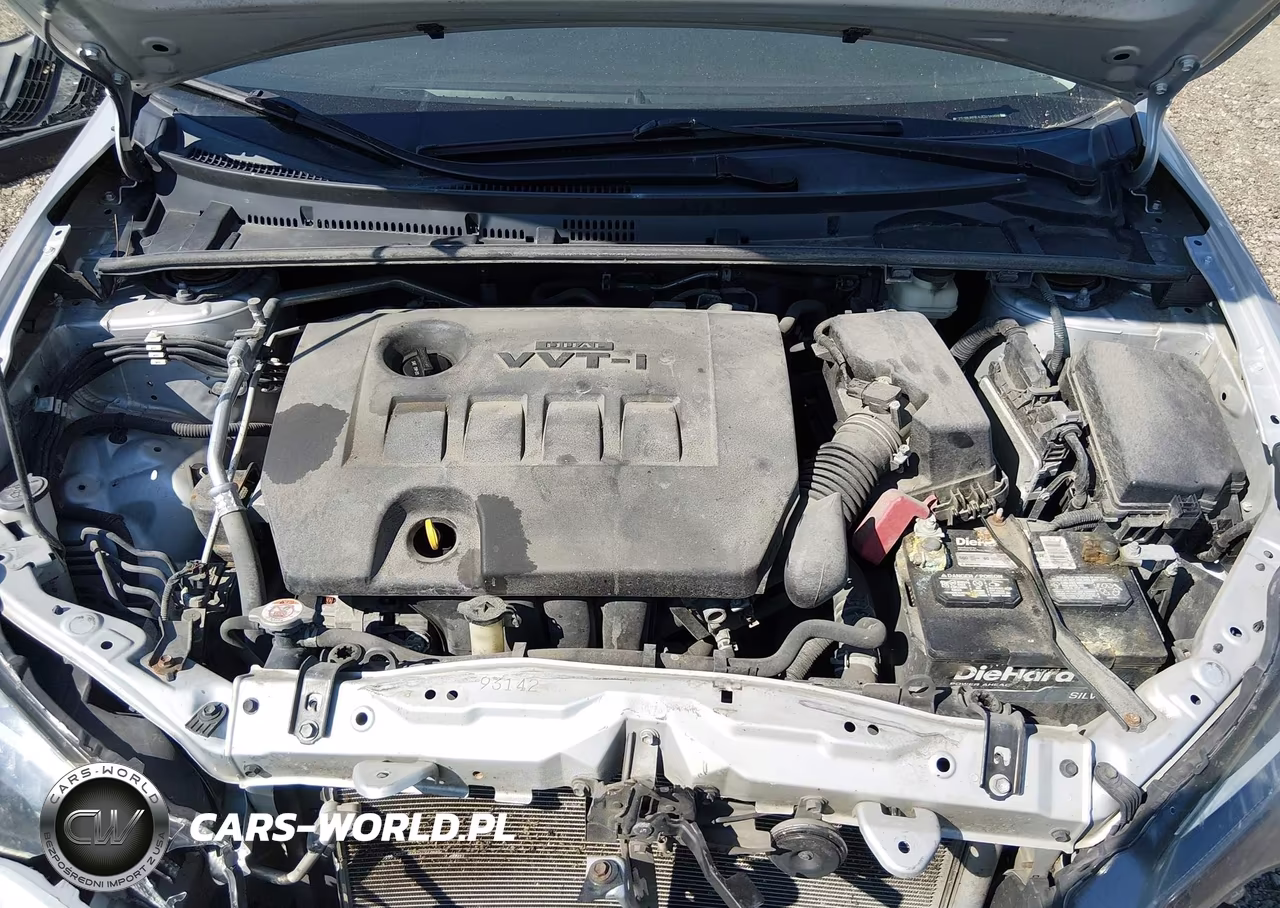 2018 Toyota Corolla Le VIN:2T1BURHE4JC014959 - 10
