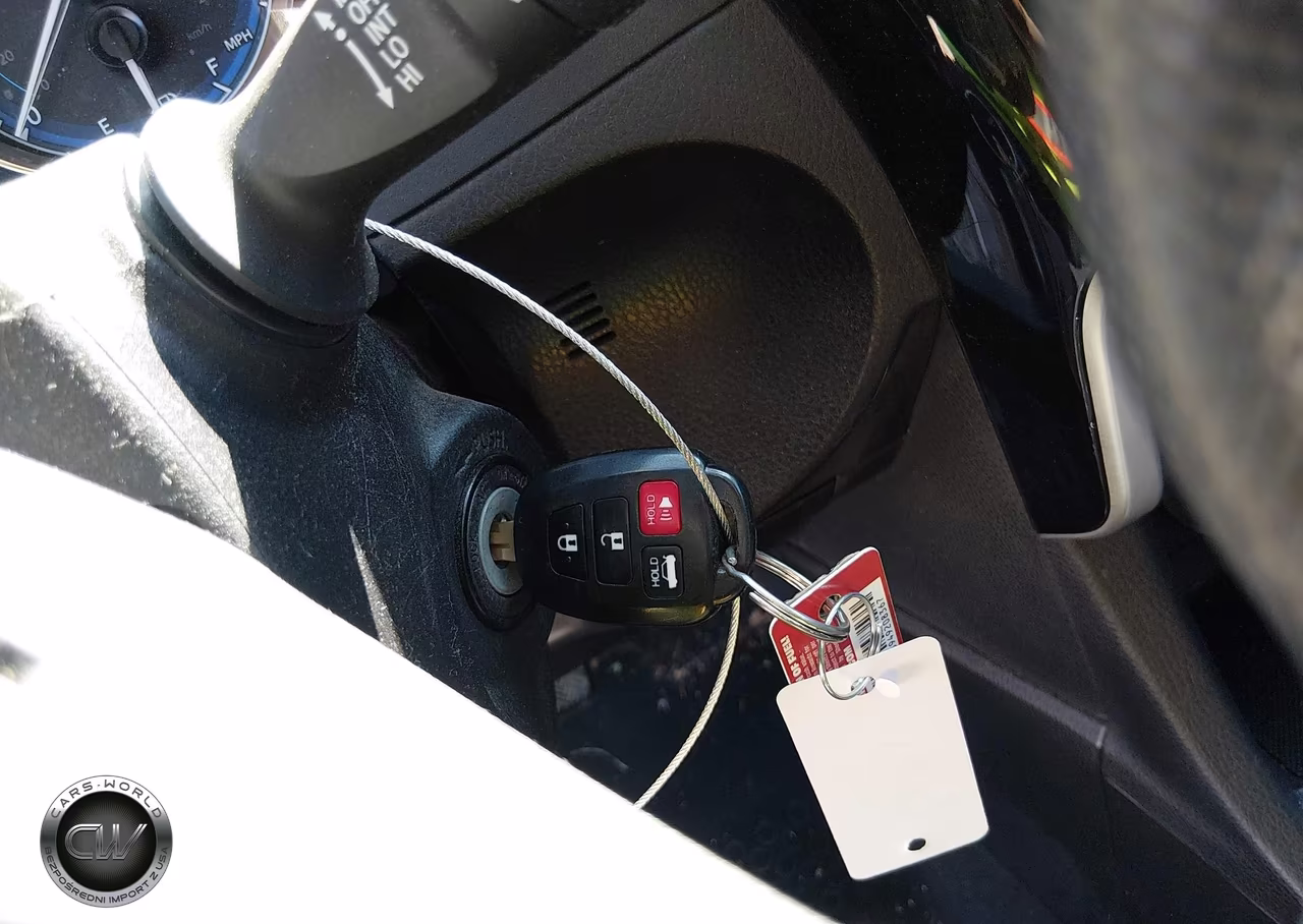 2018 Toyota Corolla Le VIN:2T1BURHE4JC014959 - 11