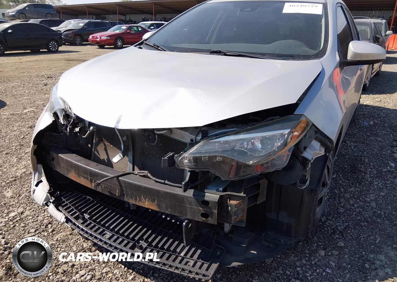 2018 Toyota Corolla Le VIN:2T1BURHE4JC014959 - 6