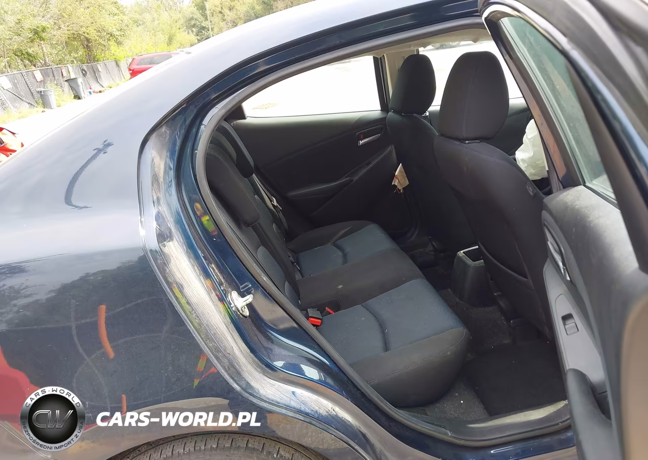 2016 Scion Ia VIN:3MYDLBZV5GY127153 - 8