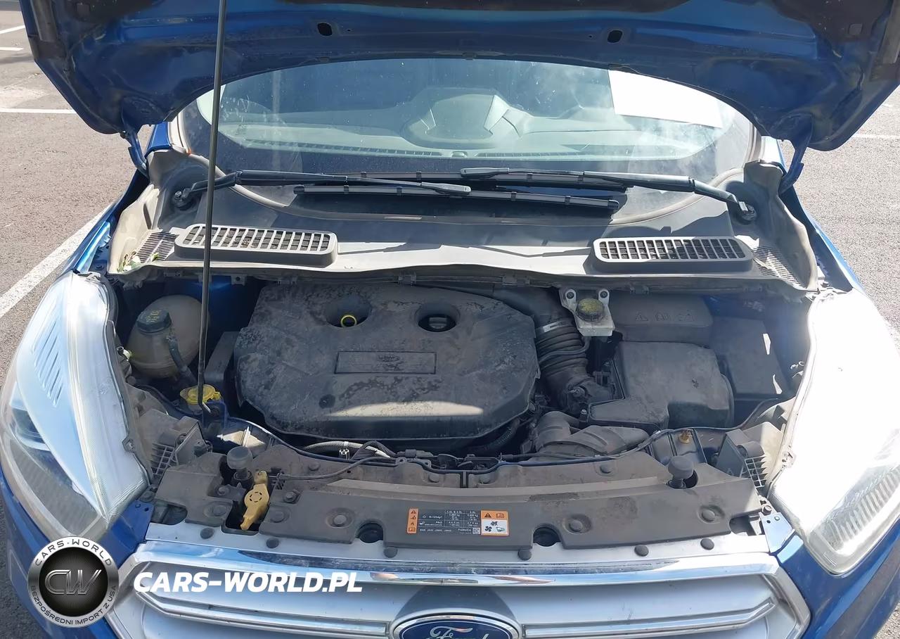 2017 Ford Escape Titanium VIN:1FMCU9J98HUA62071 - 10