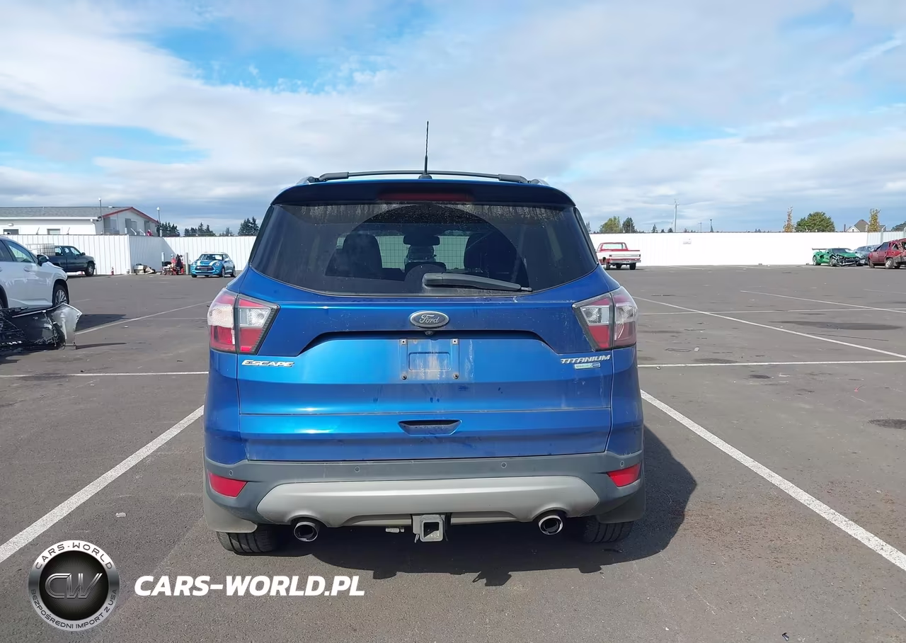 2017 Ford Escape Titanium VIN:1FMCU9J98HUA62071 - 16