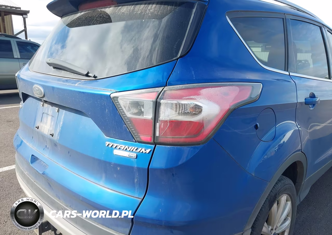 2017 Ford Escape Titanium VIN:1FMCU9J98HUA62071 - 6