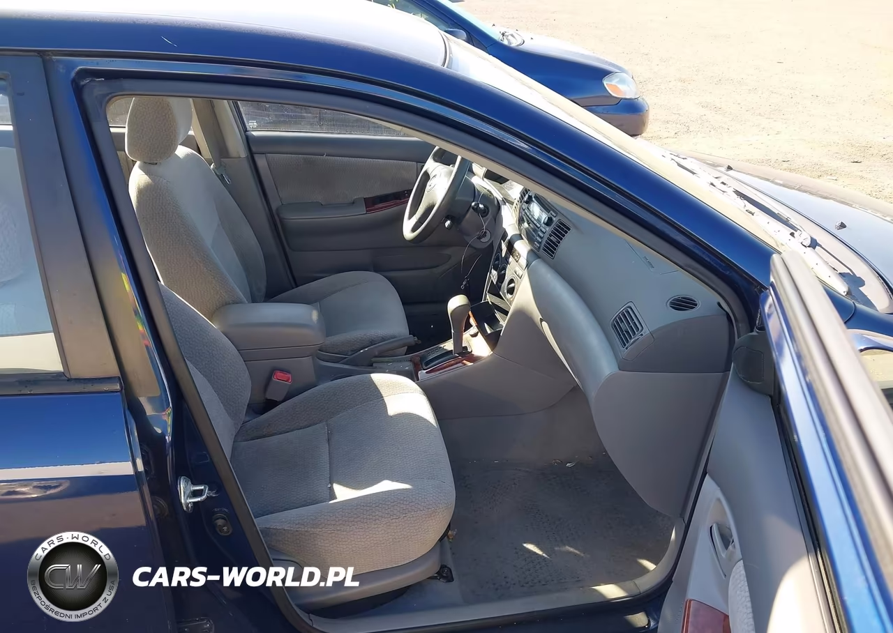 2004 Toyota Corolla Le VIN:2T1BR32E44C272118 - 5