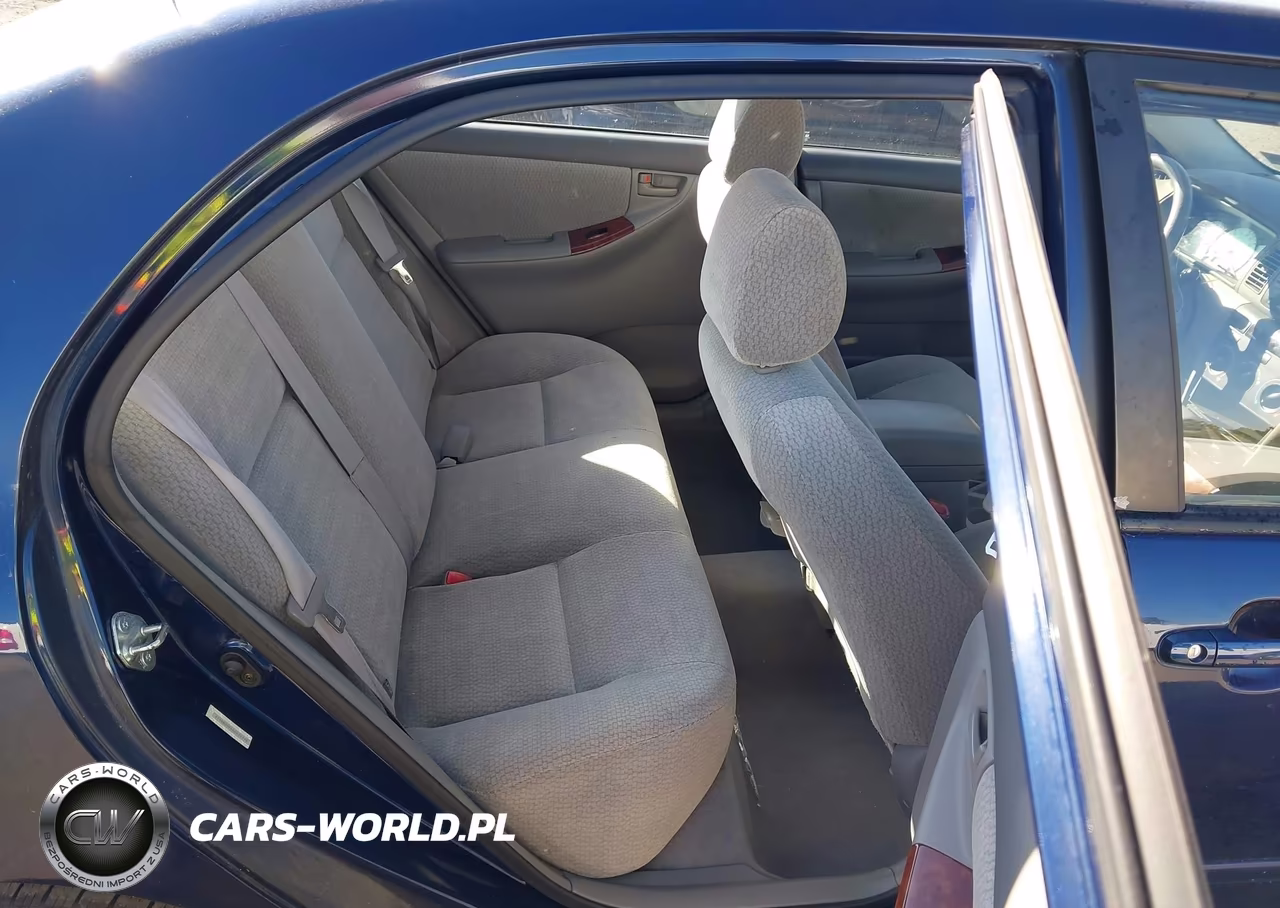 2004 Toyota Corolla Le VIN:2T1BR32E44C272118 - 8