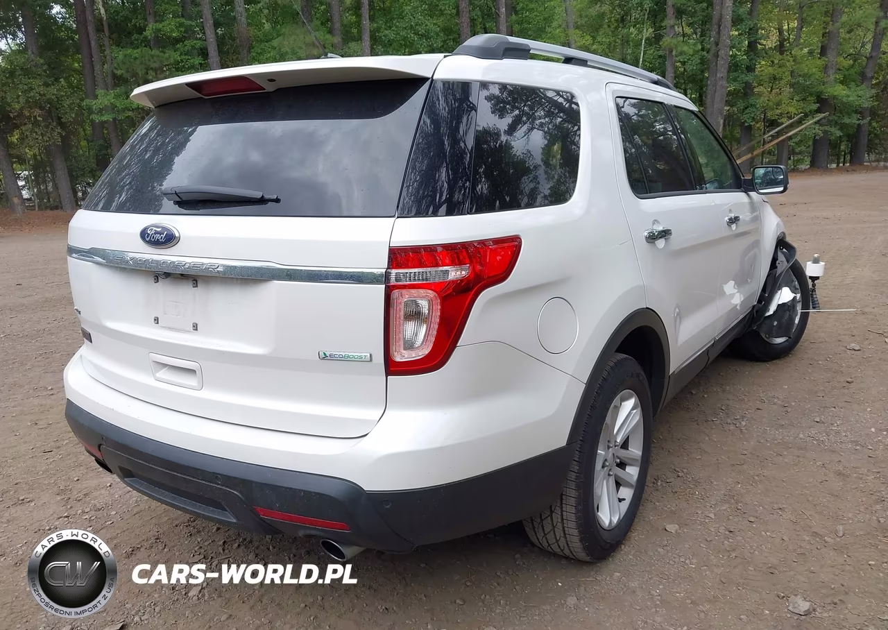2015 Ford Explorer Xlt VIN:1FM5K7D93FGA25178 - 4