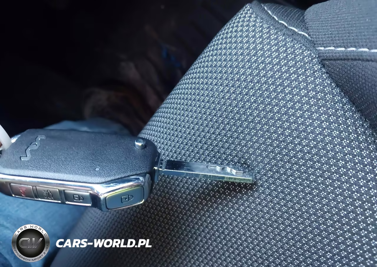 2023 Kia Forte Lxs VIN:3KPF24AD8PE642612 - 11
