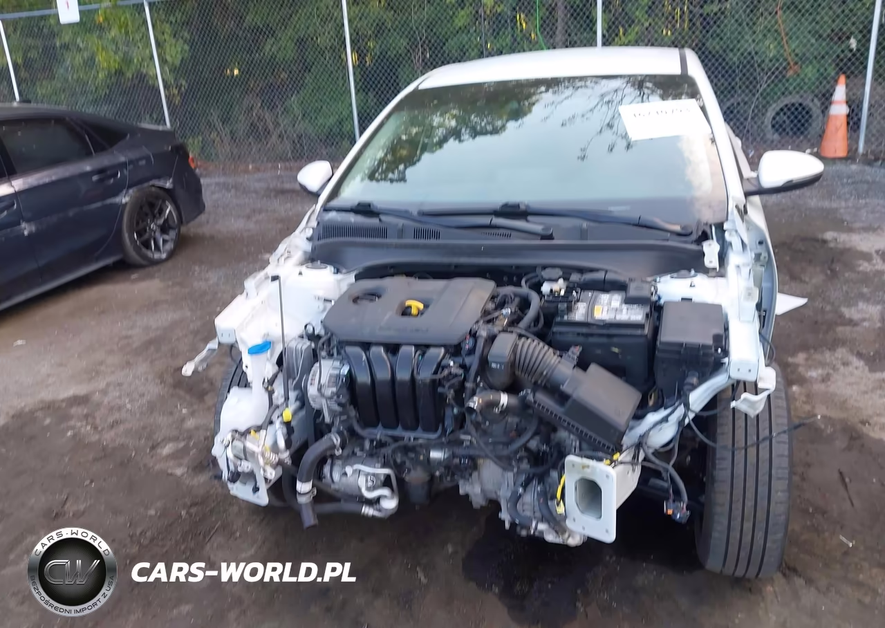 2023 Kia Forte Lxs VIN:3KPF24AD8PE642612 - 6
