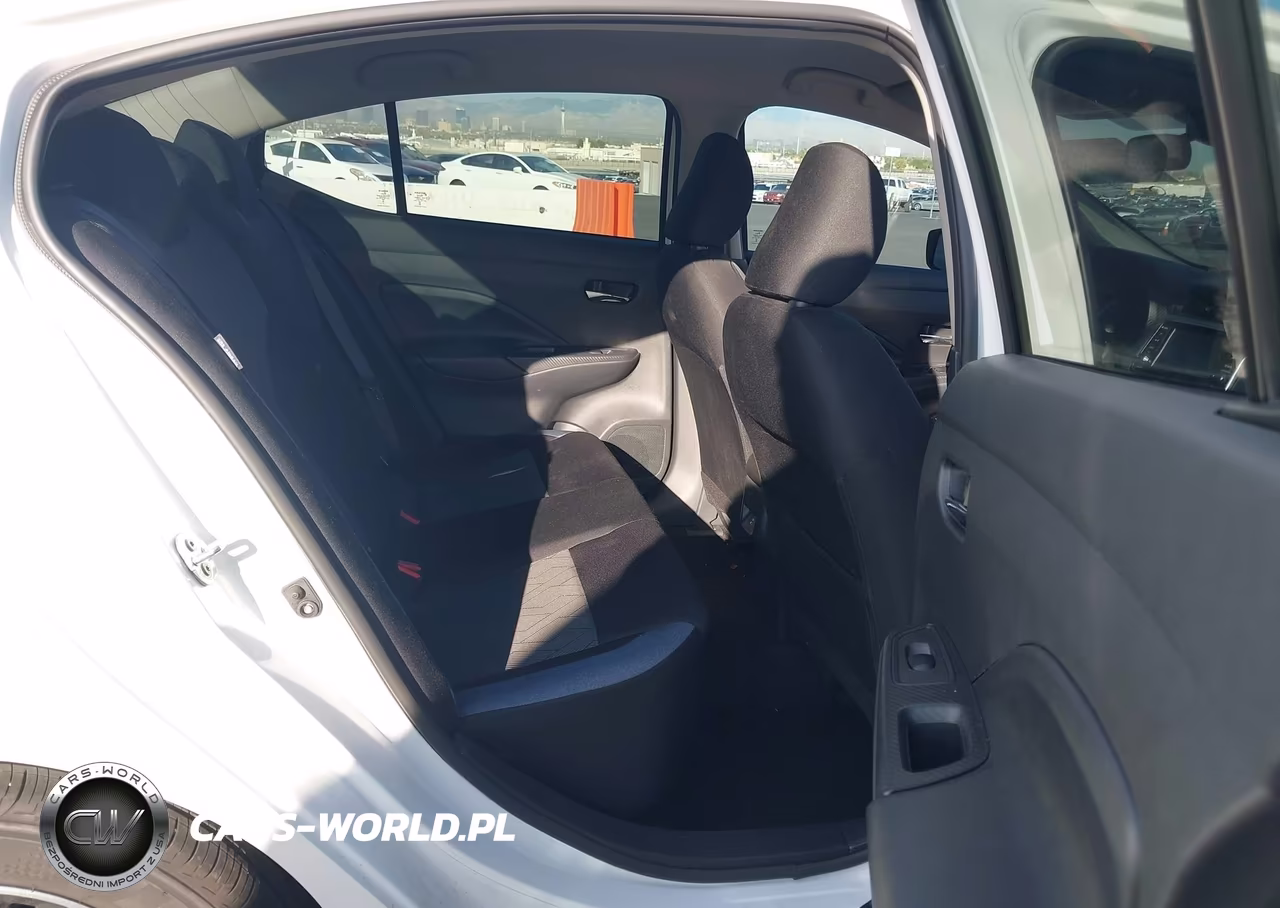 2025 Nissan Versa 1.6 Sv VIN:3N1CN8EV1SL877414 - 8