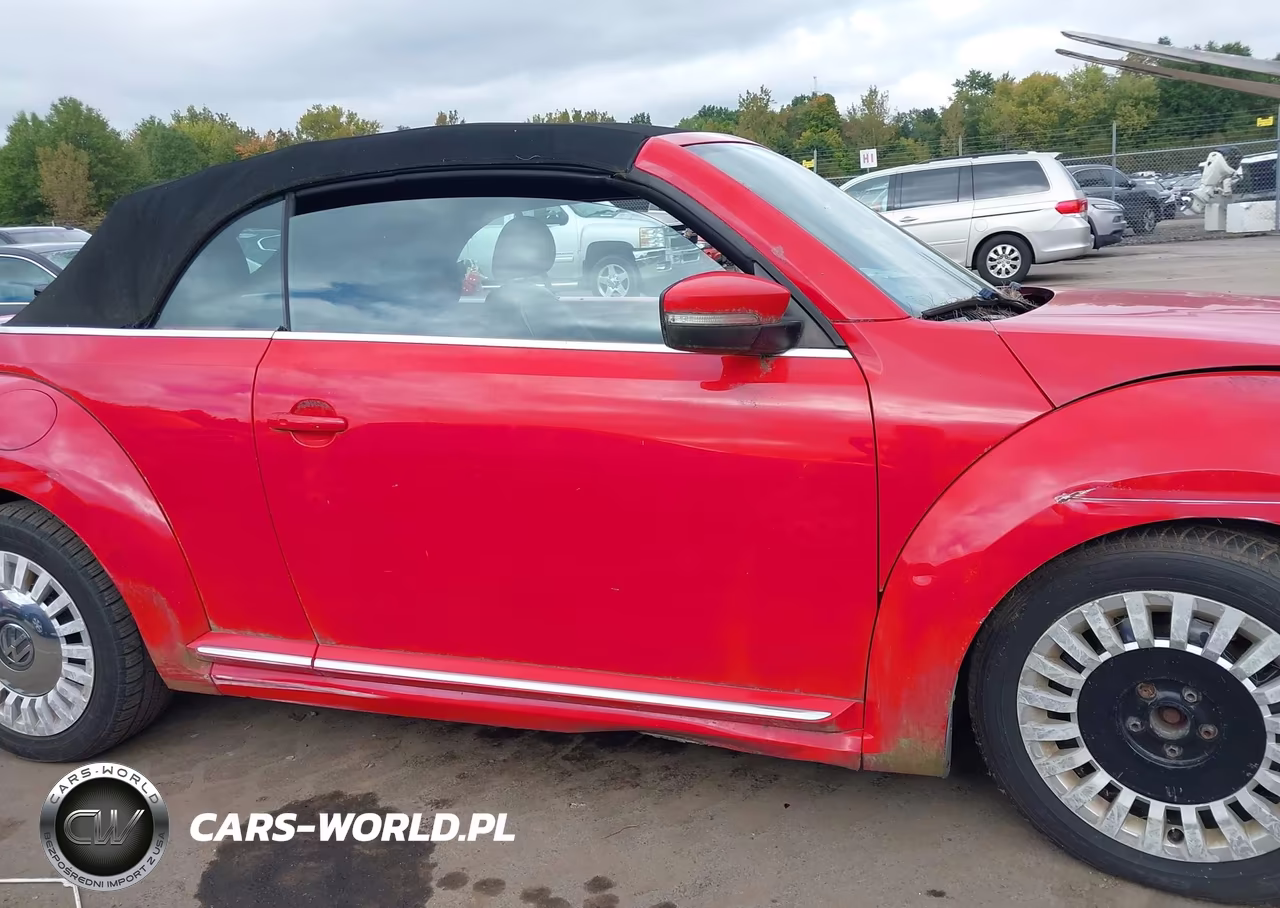 2013 Volkswagen Beetle 2.5L VIN:3VW5P7AT1DM813883 - 13
