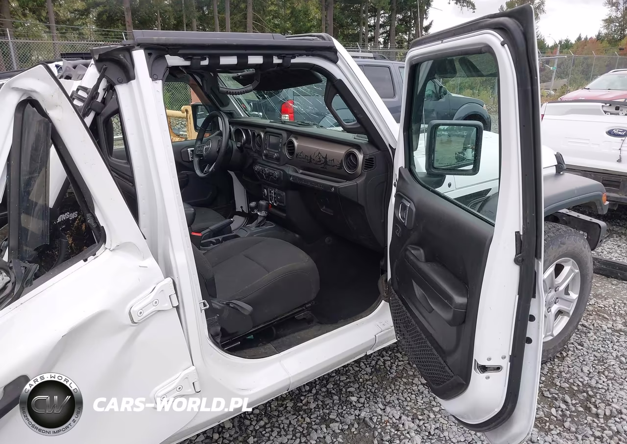 2018 Jeep Wrangler Unlimited Sport S 4X4 VIN:1C4HJXDG5JW233774 - 5
