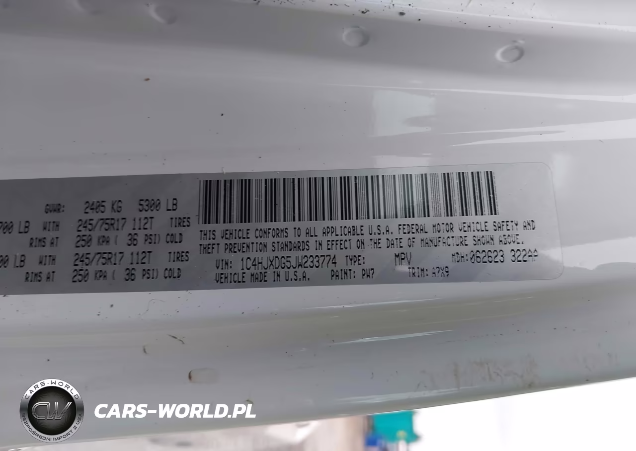 2018 Jeep Wrangler Unlimited Sport S 4X4 VIN:1C4HJXDG5JW233774 - 9