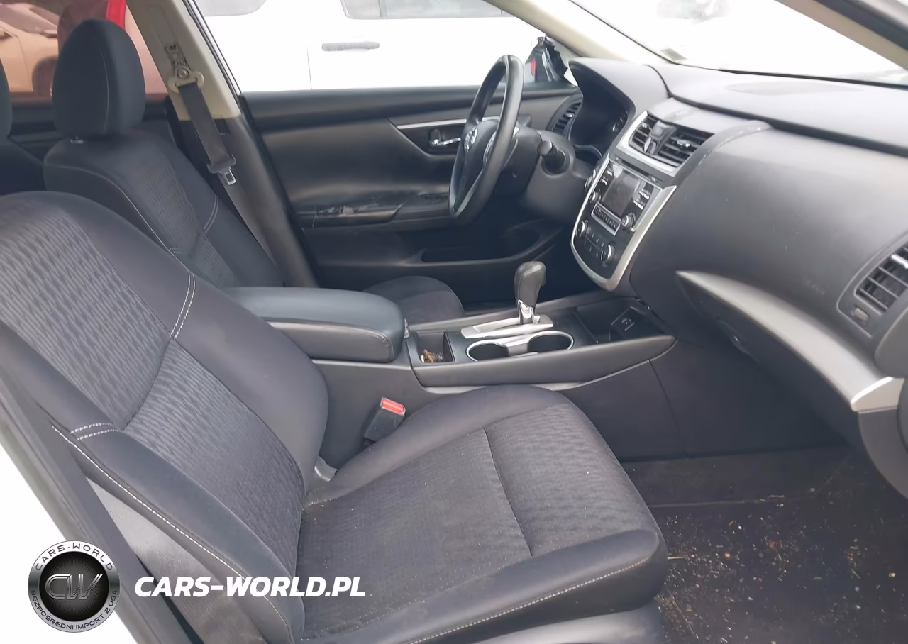 2018 Nissan Altima 2.5 S VIN:1N4AL3AP1JC176473 - 5