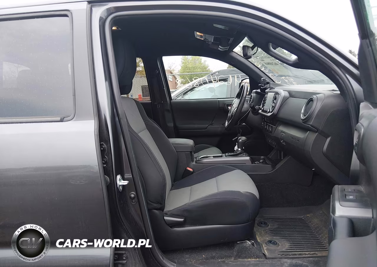 2023 Toyota Tacoma Trd Sport VIN:3TMCZ5AN8PM568983 - 5
