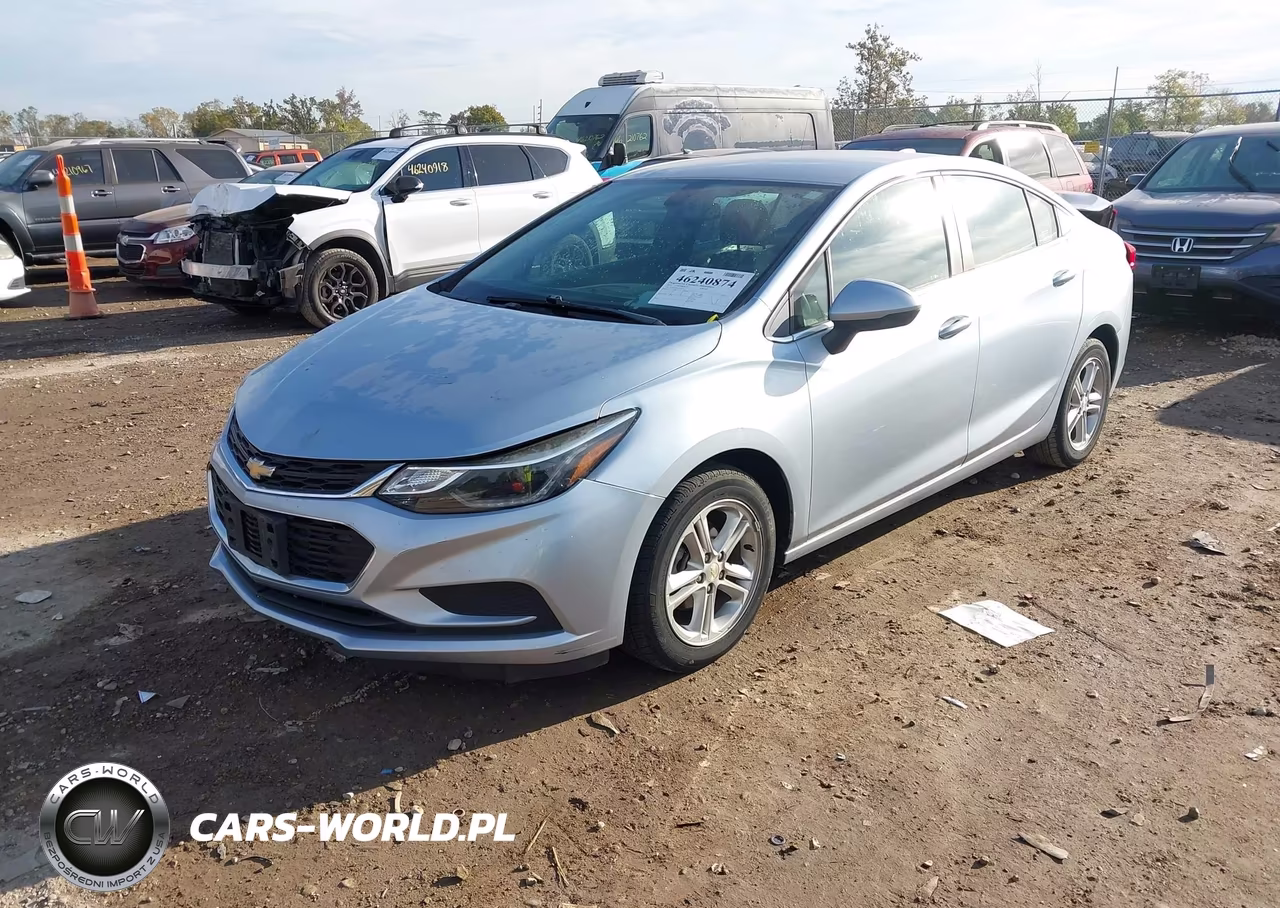2018 Chevrolet Cruze Lt Auto VIN:1G1BE5SM3J7162715 - 2