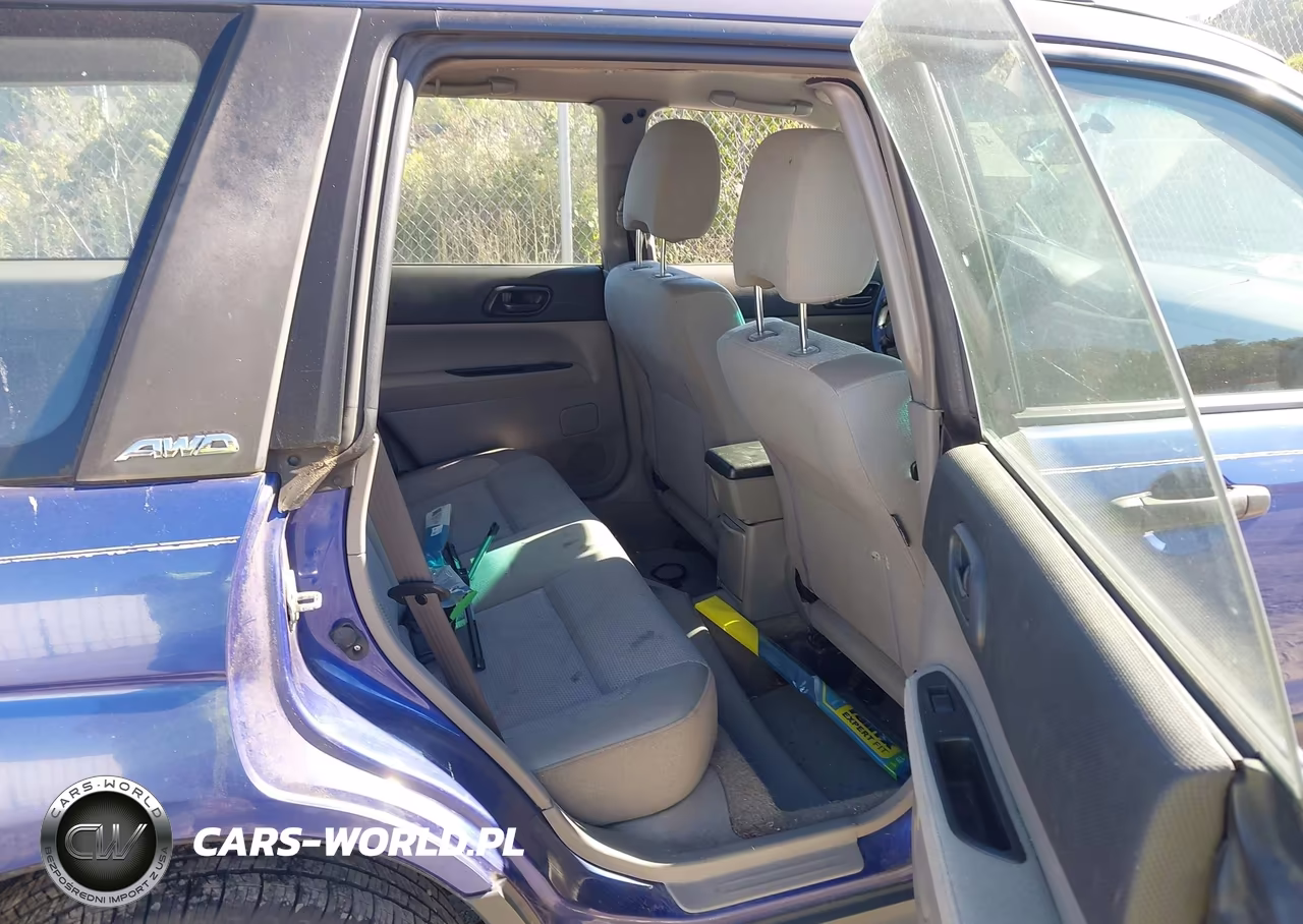 2004 Subaru Forester 2.5X VIN:JF1SG636X4H764104 - 8