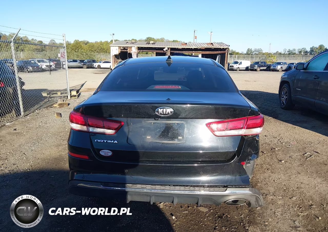 2019 Kia Optima Lx VIN:5XXGT4L39KG371307 - 16