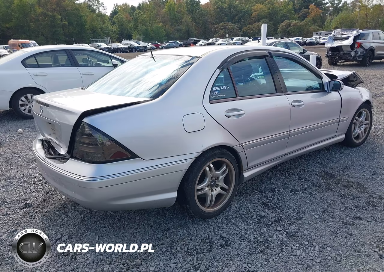 2003 Mercedes-Benz C 32 Amg VIN:WDBRF65J43F371673 - 4