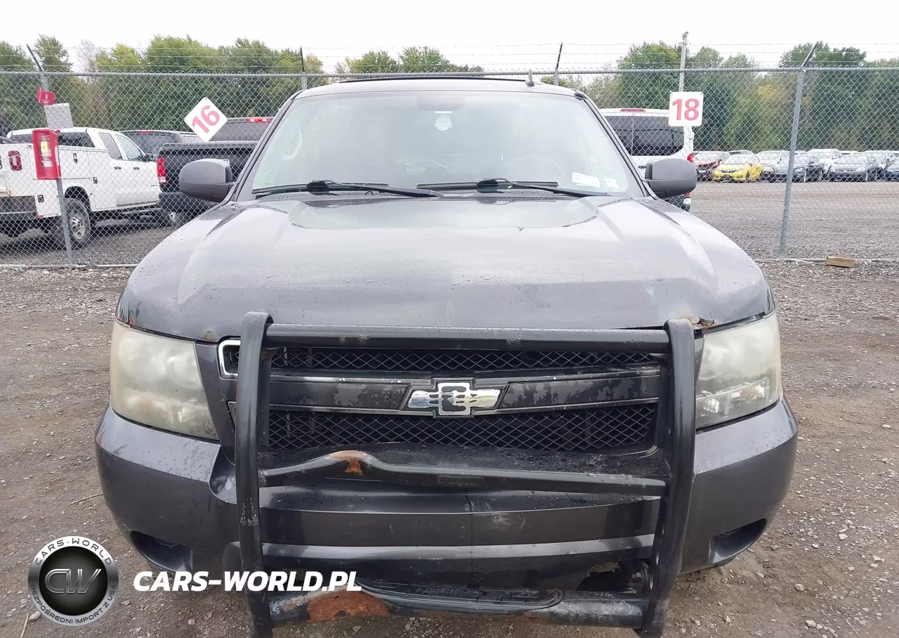 2011 Chevrolet Tahoe Ls VIN:1GNSKAE07BR116187 - 12