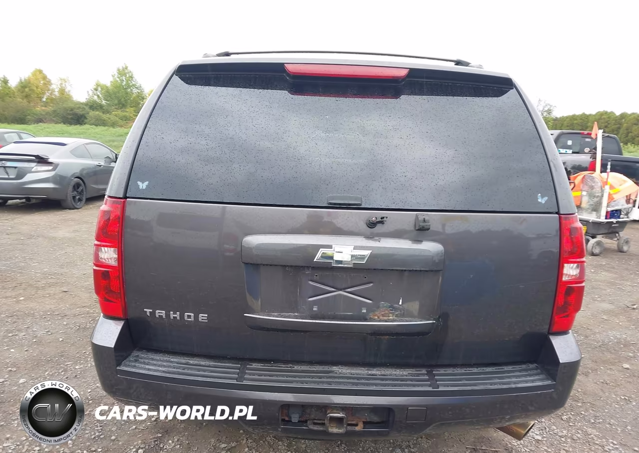 2011 Chevrolet Tahoe Ls VIN:1GNSKAE07BR116187 - 16