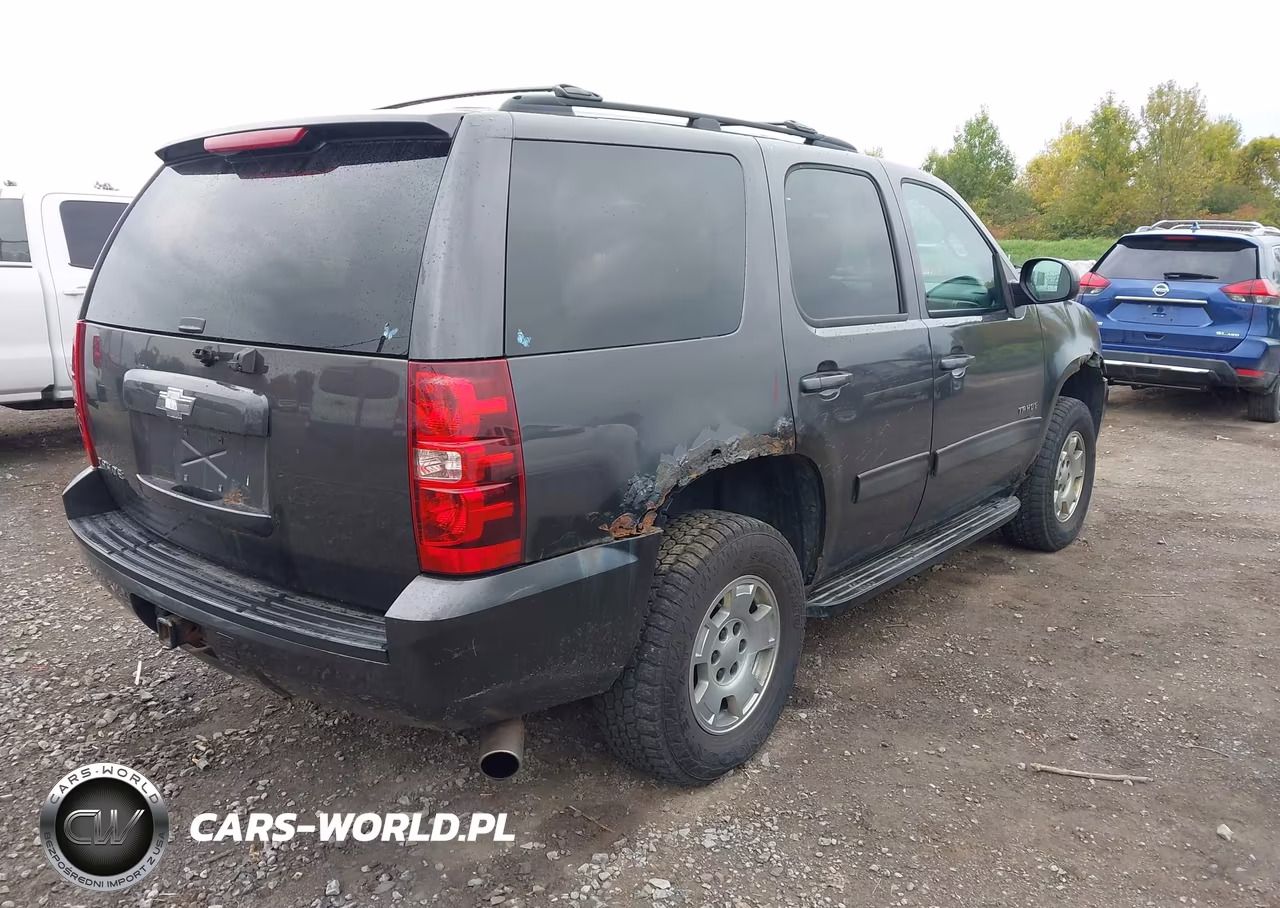 2011 Chevrolet Tahoe Ls VIN:1GNSKAE07BR116187 - 4