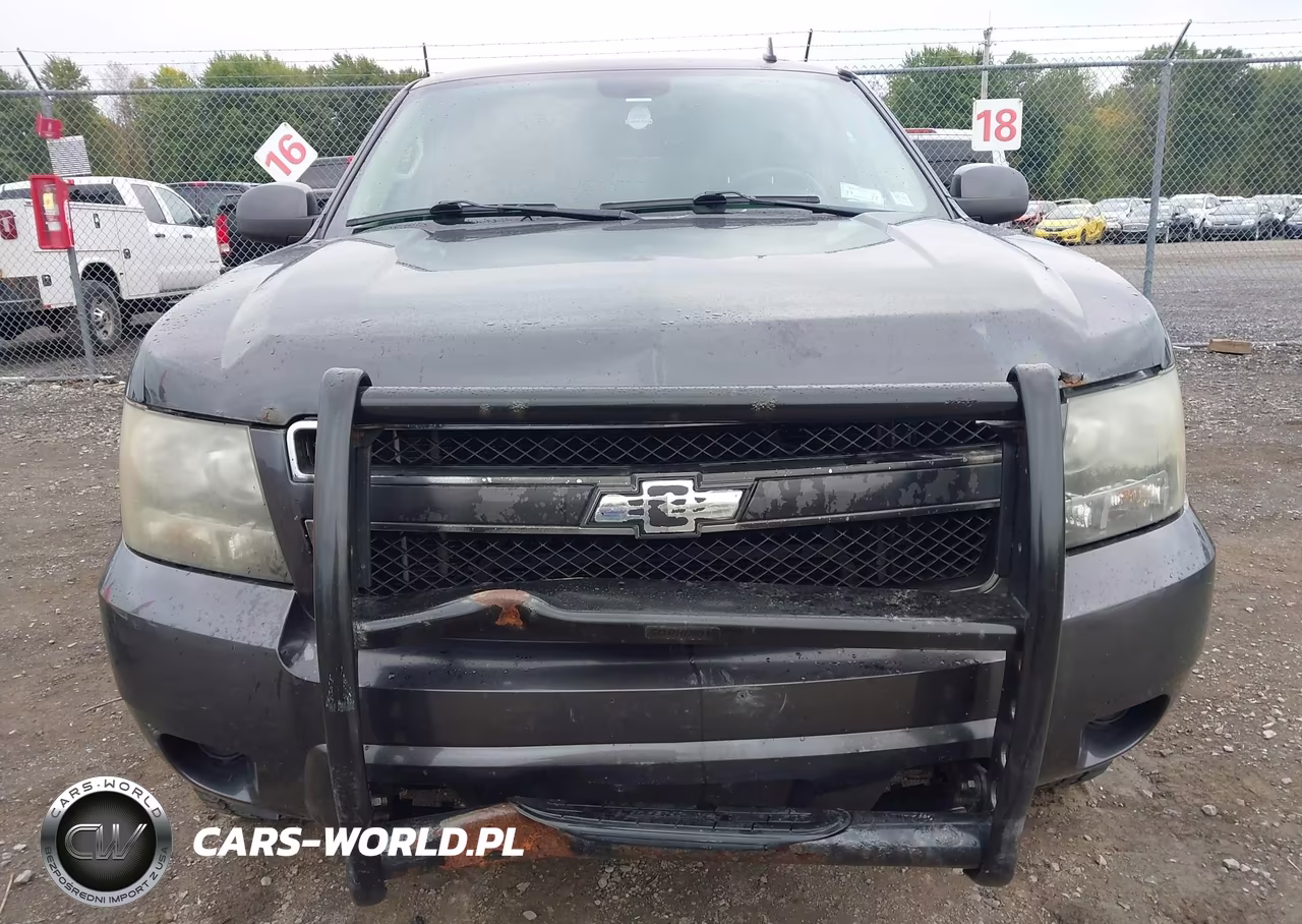 2011 Chevrolet Tahoe Ls VIN:1GNSKAE07BR116187 - 6
