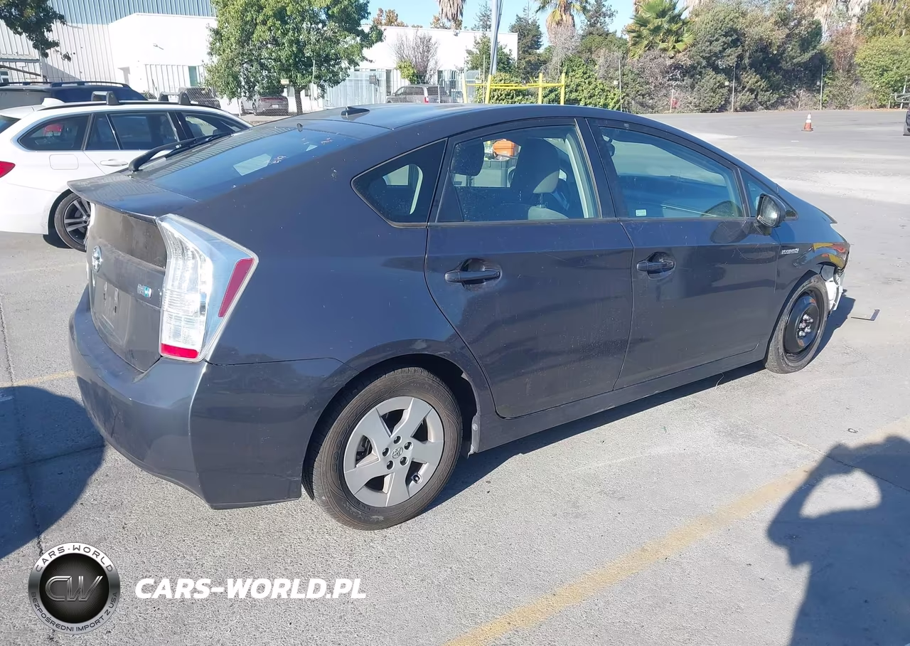 2010 Toyota Prius Iii VIN:JTDKN3DU1A0222900 - 4