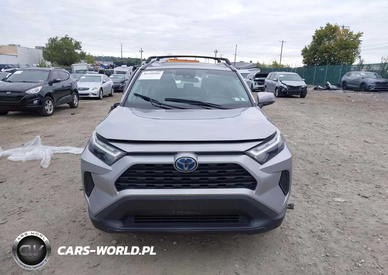 2024 Toyota Rav4 Hybrid Xle VIN:2T3RWRFV6RW202010 - 12